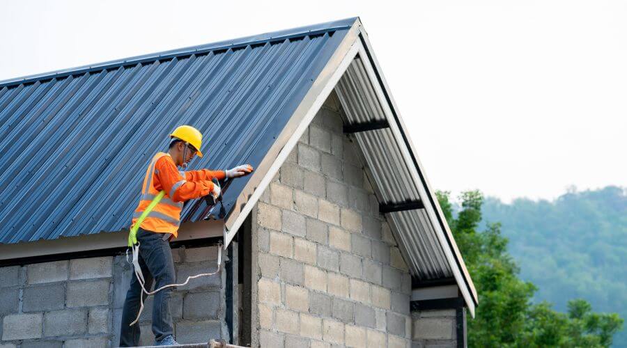 Expert new roof installation services in Summit, MS